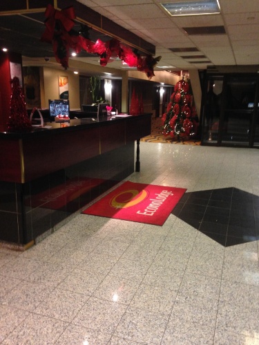 Econo Lodge - 