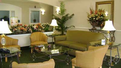 La Quinta Inn & Suites - 
