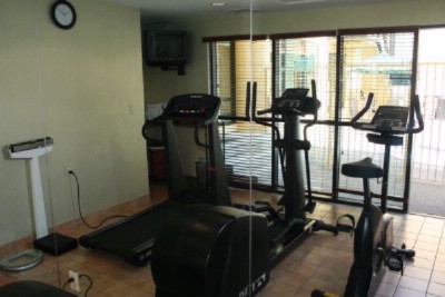 Holiday Inn Express Newport Beach - 