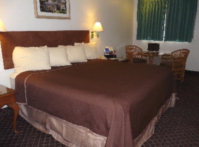 Howard Johnson Express Inn
