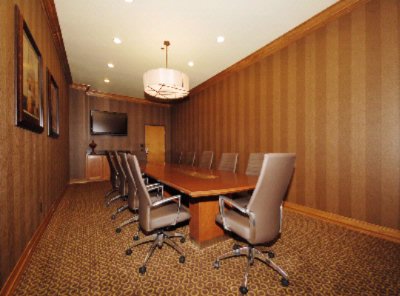 Best Western Christopher Inn & Suites - Brooklyn Boardroom