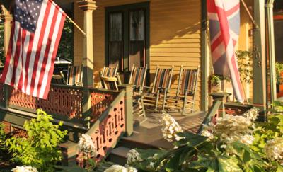The Queen Victoria B & B - Enjoy Breakfast And Tea On The Prince Albert Hall Porch ...