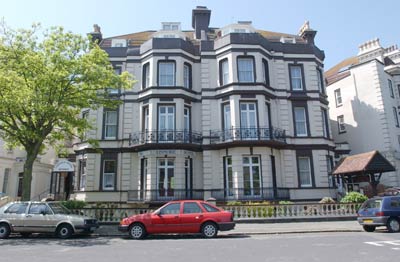 The Lismore Hotel - 
