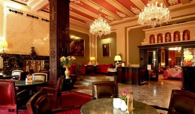 Esplanade Prague - Daily Café
