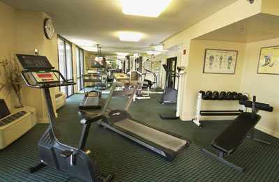 Holiday Inn National Airport - 