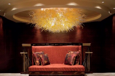 The Ritz Carlton Denver - The Plaza Level Chandelier
