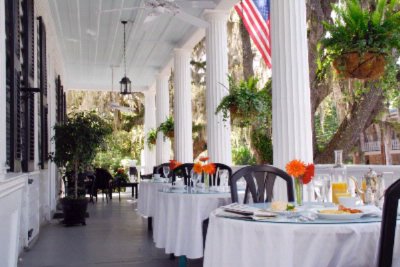 Rhett House Inn - Rhett House Inn Porch