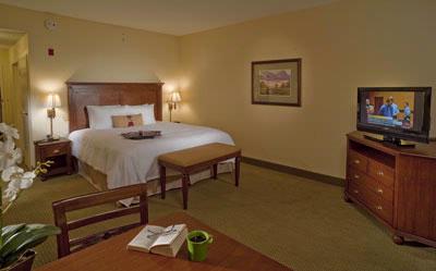 Hampton Inn & Suites North Charleston / Univ. Blvd - 