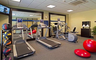 Hampton Inn & Suites North Charleston / Univ. Blvd - 