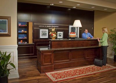 Hampton Inn & Suites North Charleston / Univ. Blvd - 