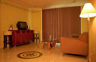 Suite 524 - 