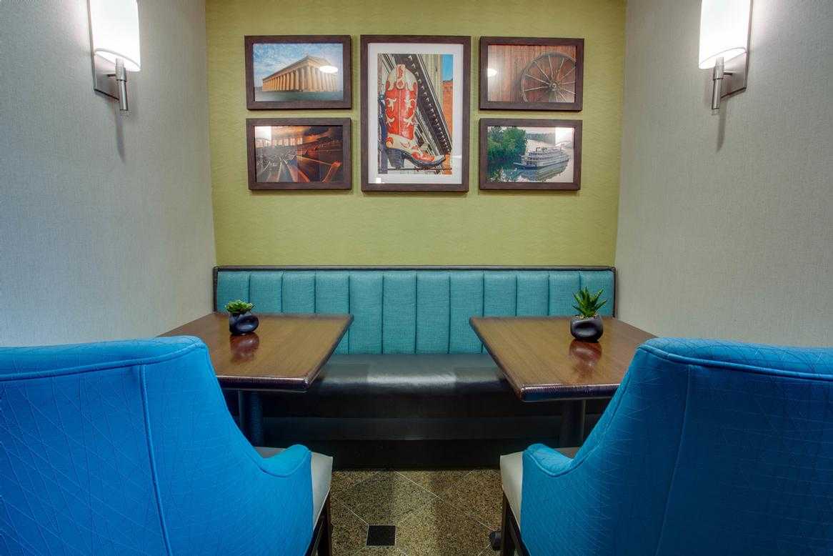 Drury Inn & Suites Nashville Airport - 