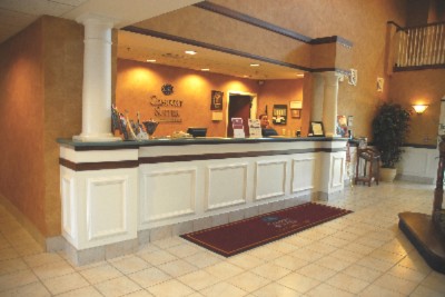 Comfort Suites - 