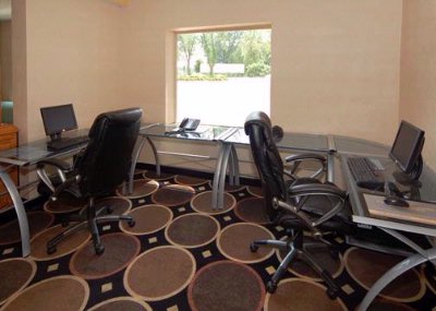 Comfort Suites Downtown Athens - Business Center