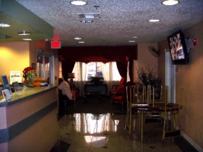 Microtel Inn & Suites Irving - 