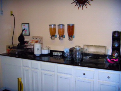 Microtel Inn & Suites Irving - 