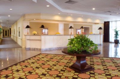 Sheraton Gateway Suites O'hare - Registration And Lobby