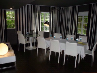 Metropole Hotel - 