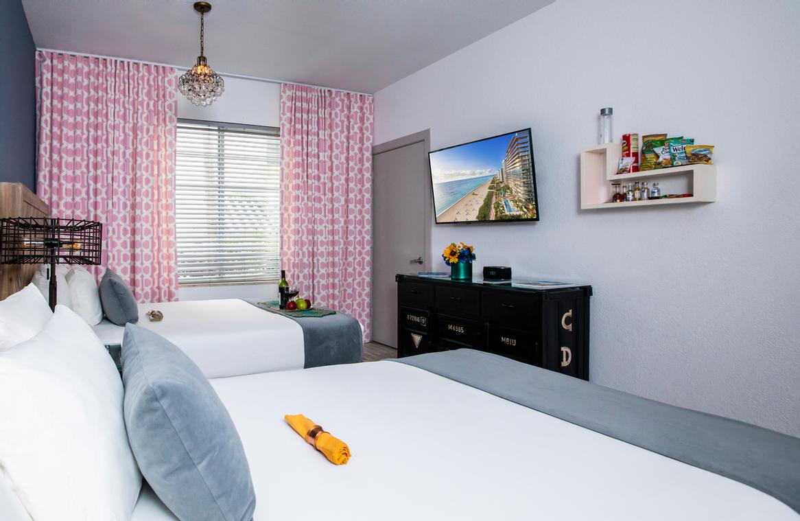 Whitelaw Hotel & Lounge - 