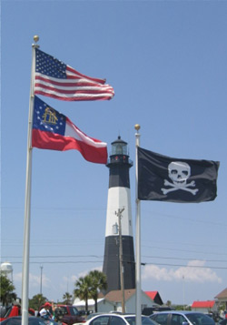 Nearby Historic Lighthouse and Forts