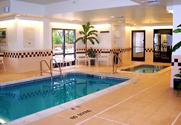 Springhill Suites by Marriott - Indoor Pool