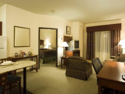 Staybridge Suites - Room