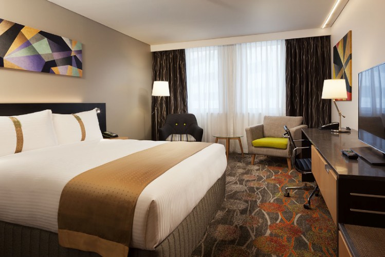 Holiday Inn City Centre Perth - Internet Access To All Guest Rooms