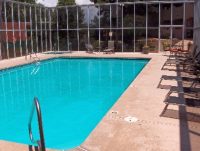 Parkinn & Suites - 