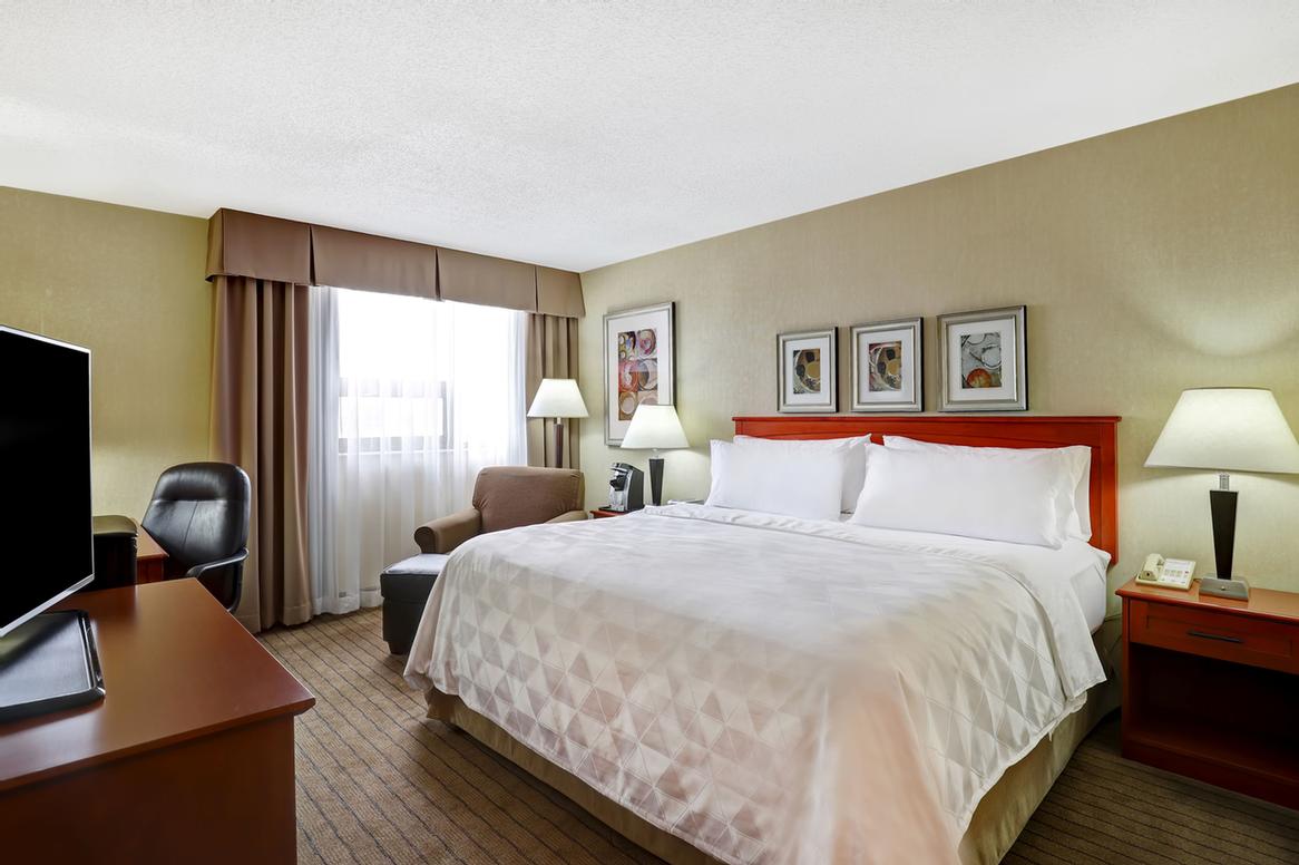 Radisson Hotel Laval Montreal - 