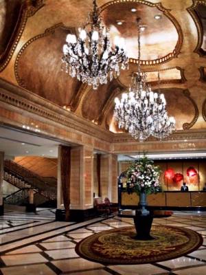 The Langham Hong Kong - Outdoor Swimming Pool