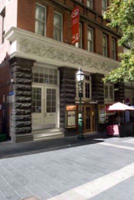 Metro Apartments on Bank Place Melbourne - Metro Apartments On Bank Place