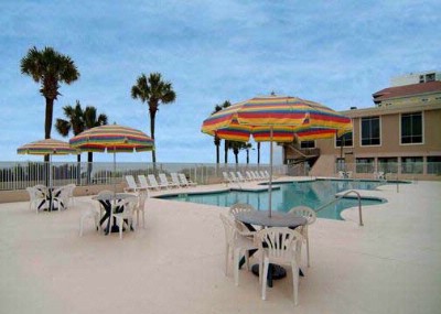 Comfort Inn & Suites - 