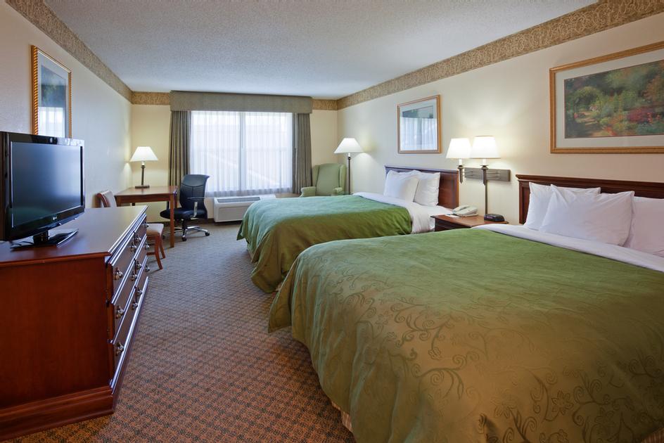 Country Inn & Suites Albertville - 