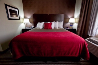 Best Western Olathe Hotel & Suites - Gorgeous King Suites