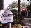 Ritz Historic Inn - 