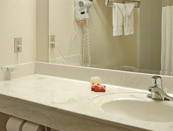 Ramada Limited Springfield Airport - 