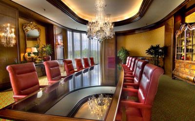 Las Colinas Boardroom