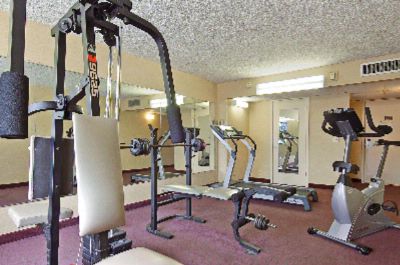 Ramada Kennedy Space Center - Exercise Room