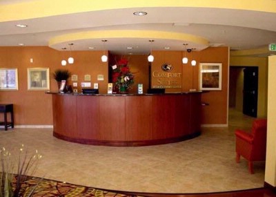 Comfort Suites - Lobby Image
