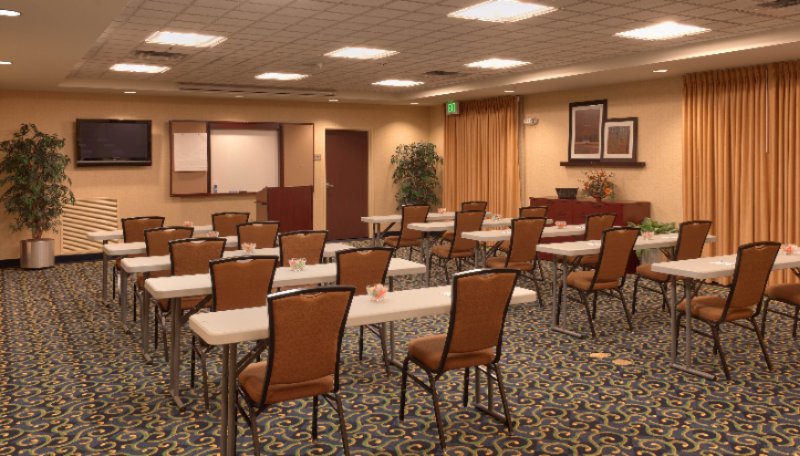 Springhill Suites by Marriott Thatcher / Safford - The Market