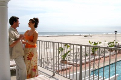 Reges Oceanfront Resort - 