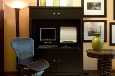 Phoenix Inn Suites - 24 Hour Business Center