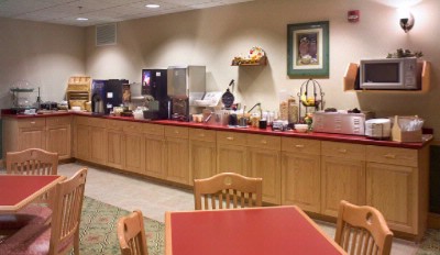 Free Breakfast Buffet With Hot Items