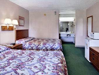 Days Inn Conyers - Standard Two Double Bed Room