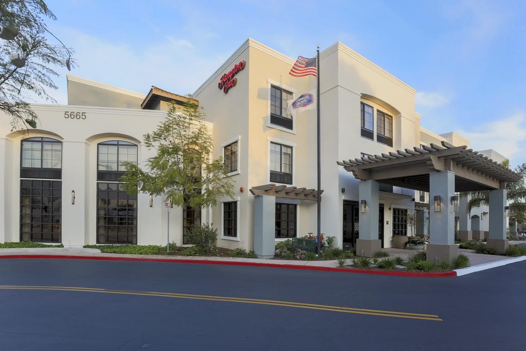 Hampton Inn - Choose From Various Guest Rooms At Our Hotel In Santa Barbara