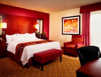 Residence Inn by Marriott Burbank Downtown - Two Bedroom Executive Suite