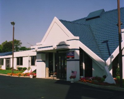 Image of Howard Johnson Milwaukee Airport Hotel