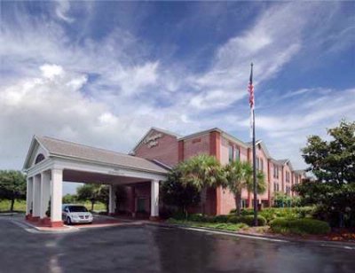 Welcome To The Hampton Inn Savannah North