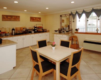 Comfort Inn Santa Monica - Breakfast Room