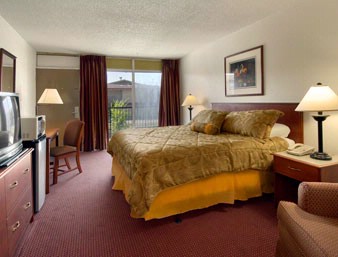 Days Inn Dallas / Mesquite - Standard One King Bed Room